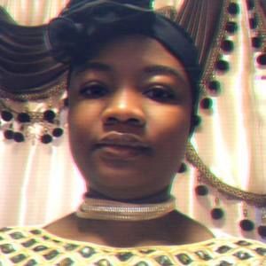 Meet your Posher, Assata